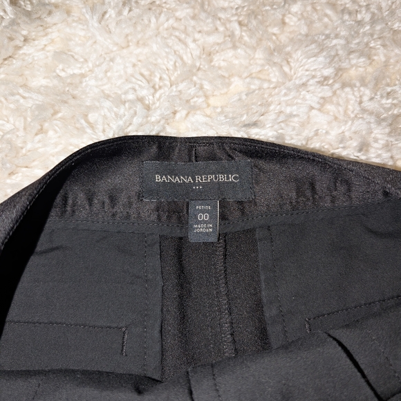 Banana Republic Black High Waist Women's Shorts - Picture 2 of 2